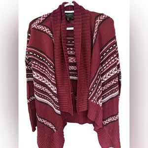 Romeo & Juliet Couture Burgundy Geometric Cardigan